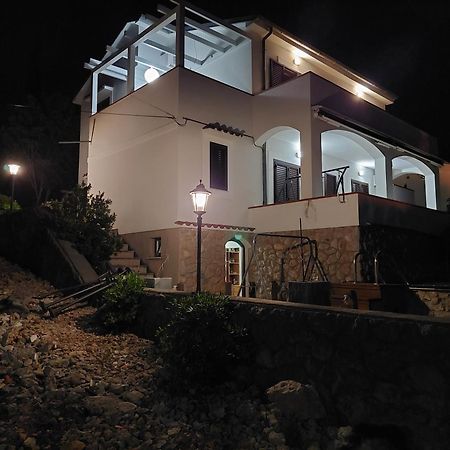 Willa Ferry **** Prizna Exterior photo